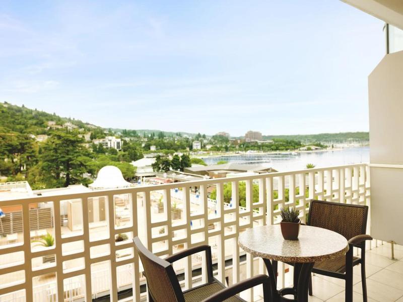 Hotel Riviera - Terme & Wellness Lifeclass Portoroz Exterior photo